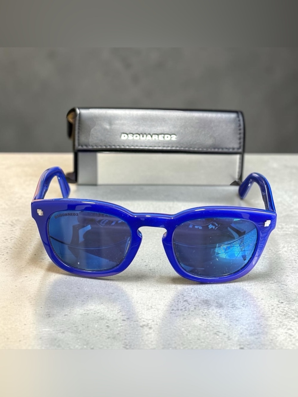 DSQUARED2 blue sunglasses ANDY model with case Preowned